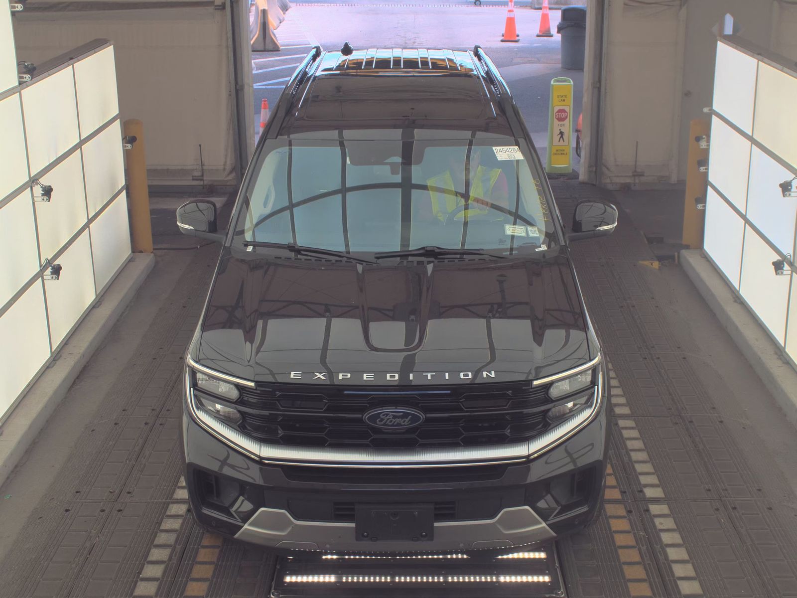 FORD EXPEDITION MAX - 3