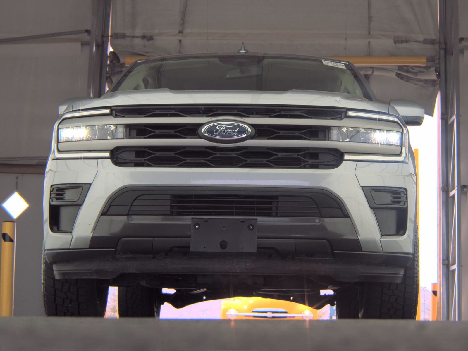 FORD EXPEDITION - 4