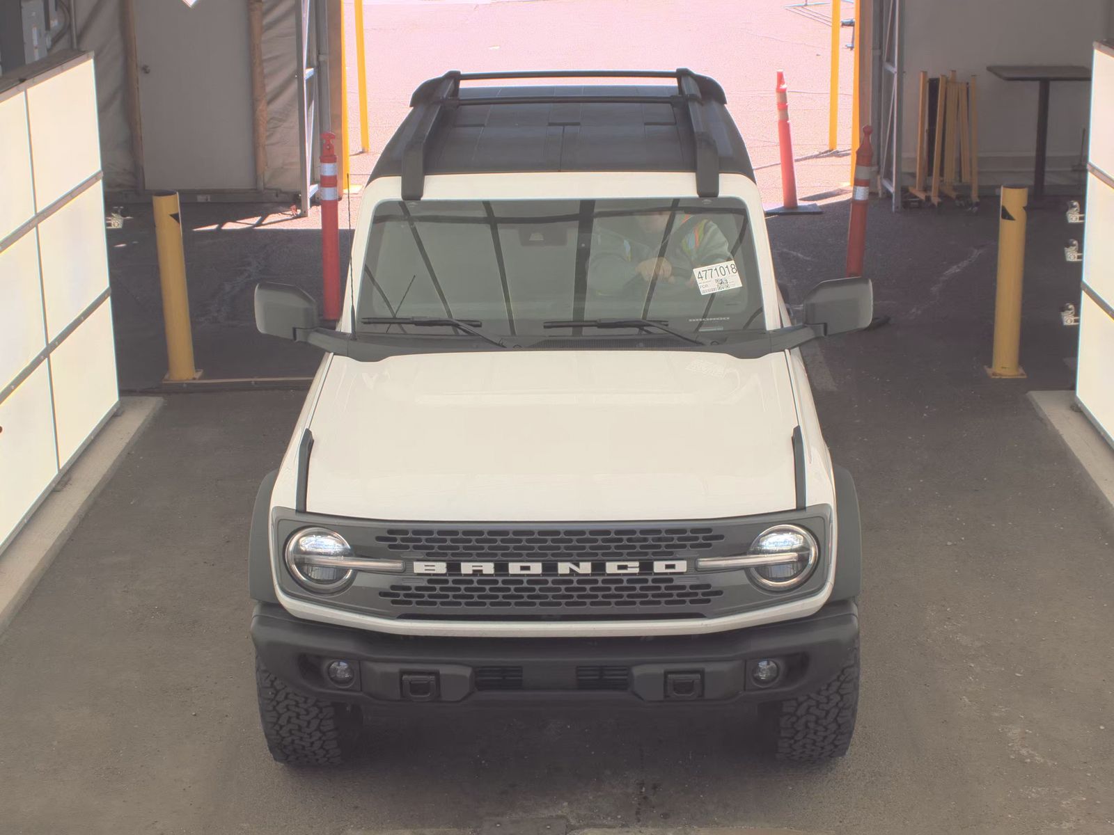 FORD BRONCO - 3