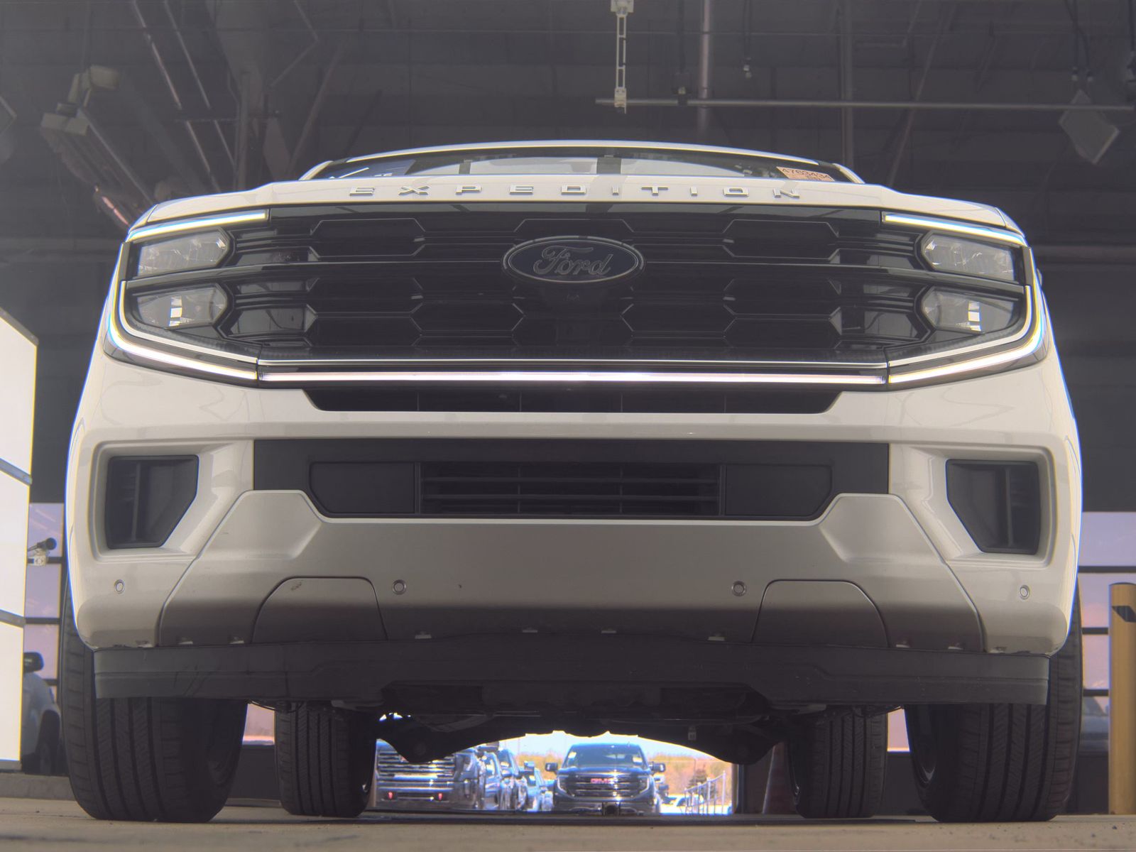 FORD EXPEDITION - 4
