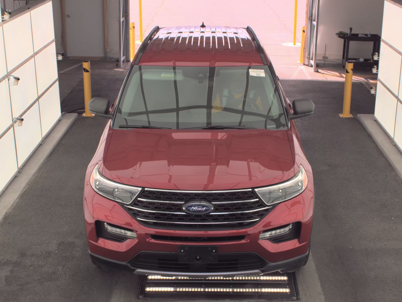 FORD EXPLORER - 3