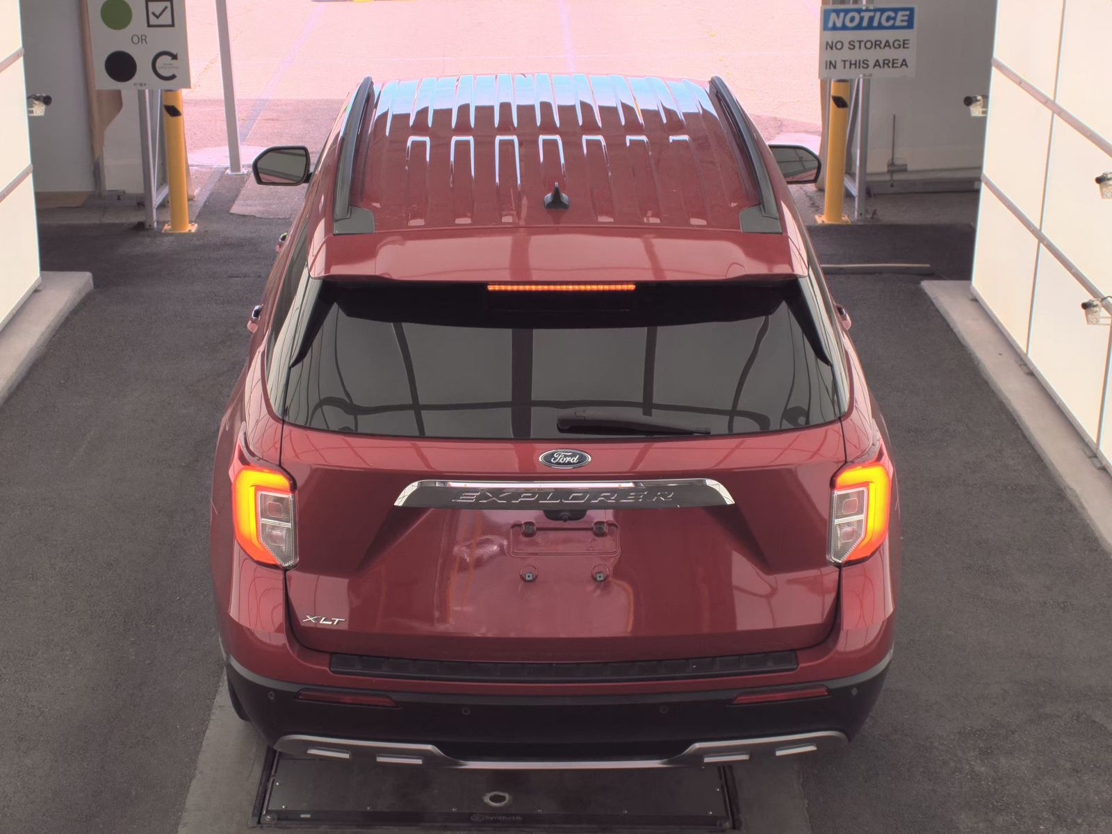 FORD EXPLORER - 7