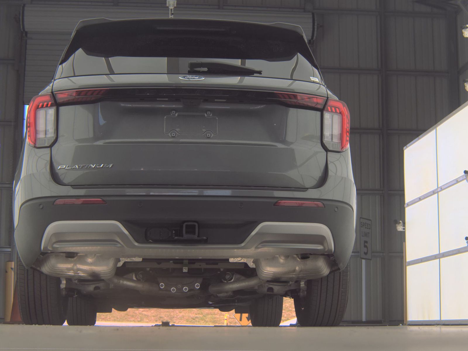 FORD EXPLORER - 8