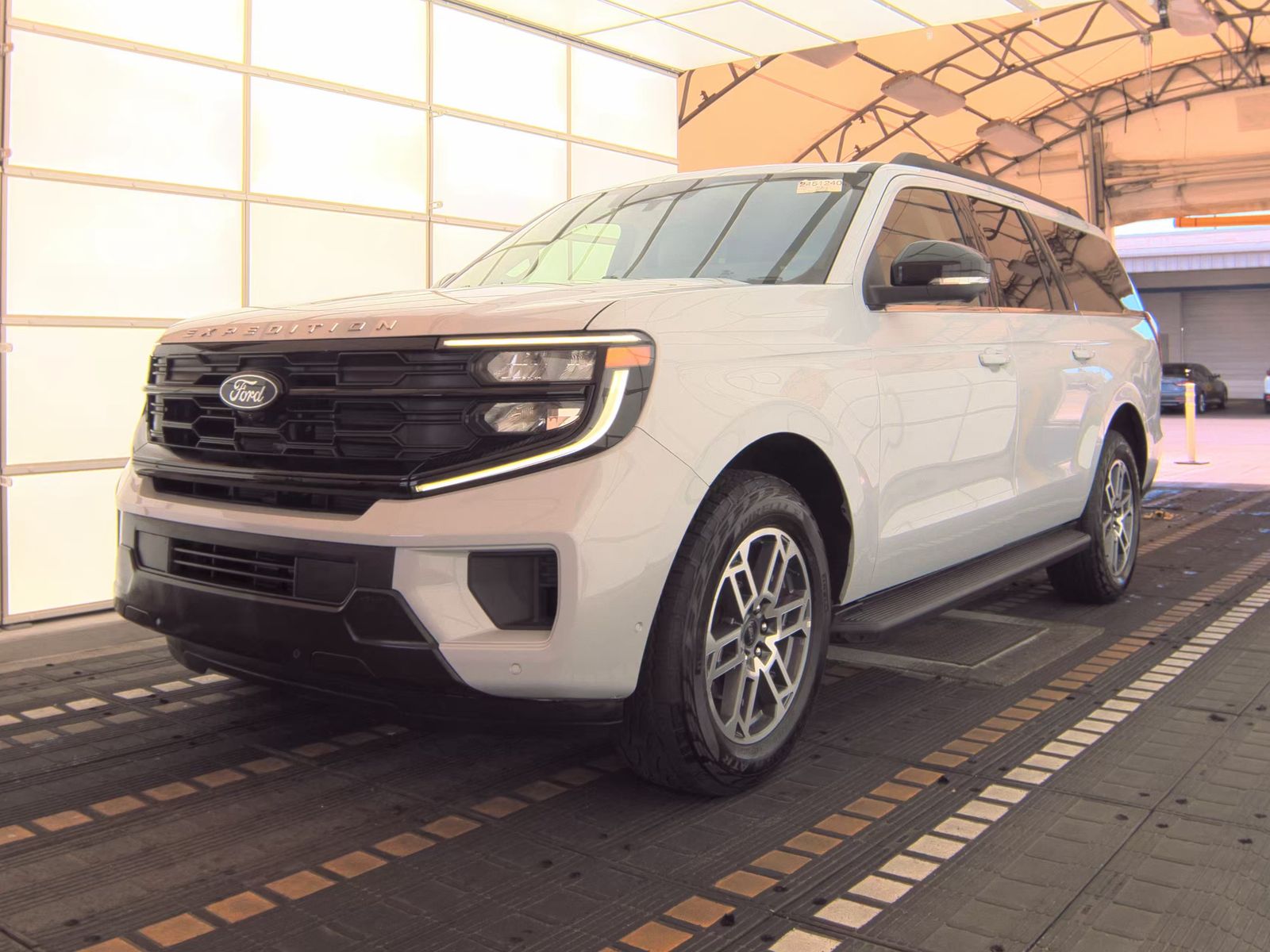 FORD EXPEDITION MAX - 1