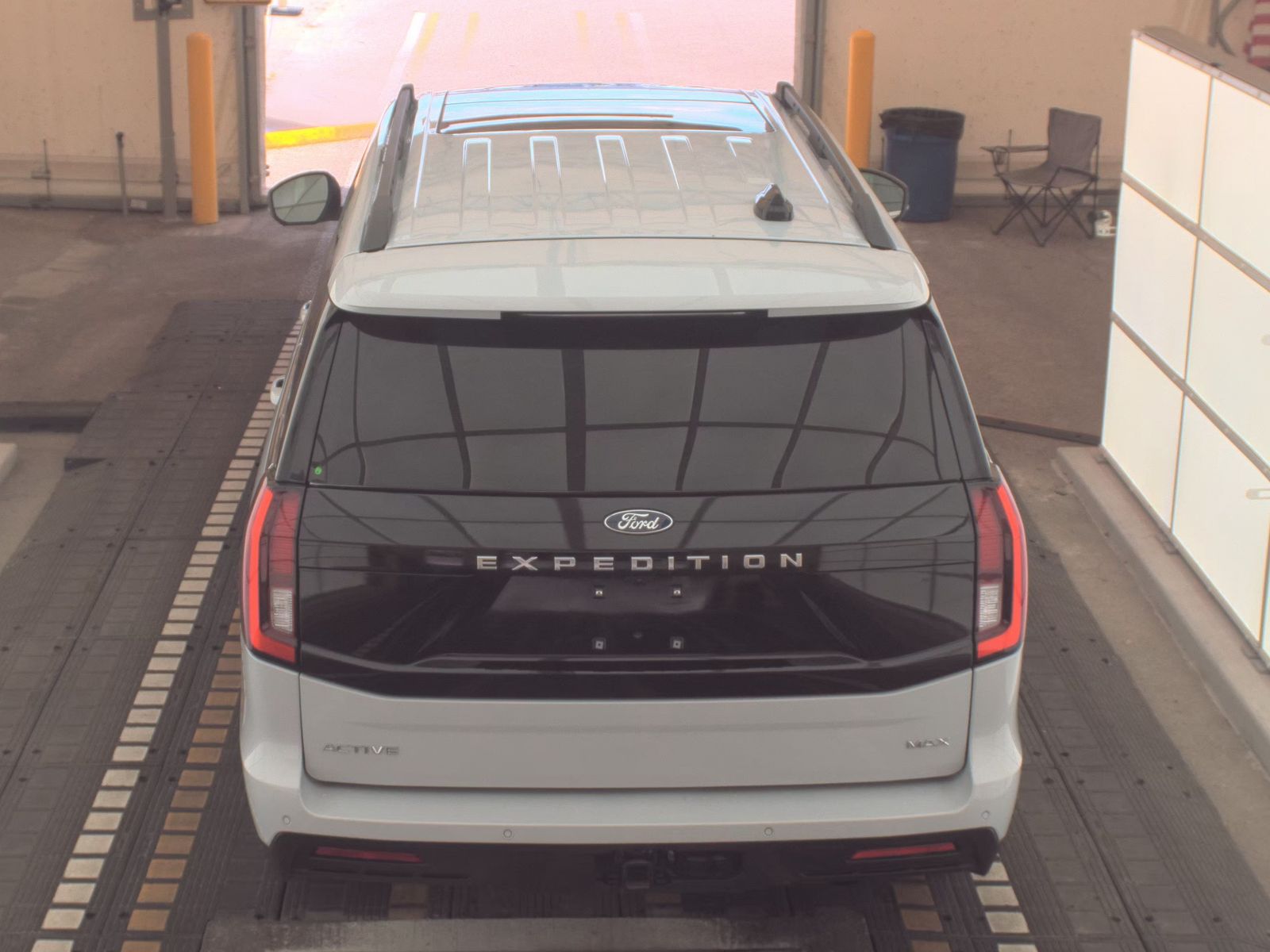 FORD EXPEDITION MAX - 7