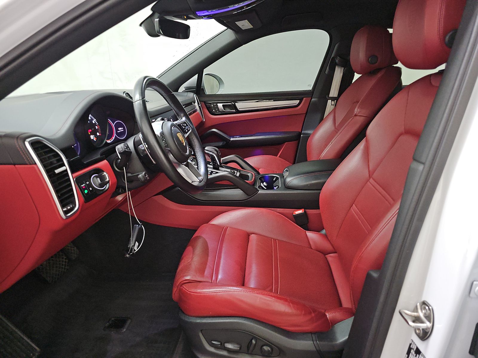 PORSCHE CAYENNE - 8