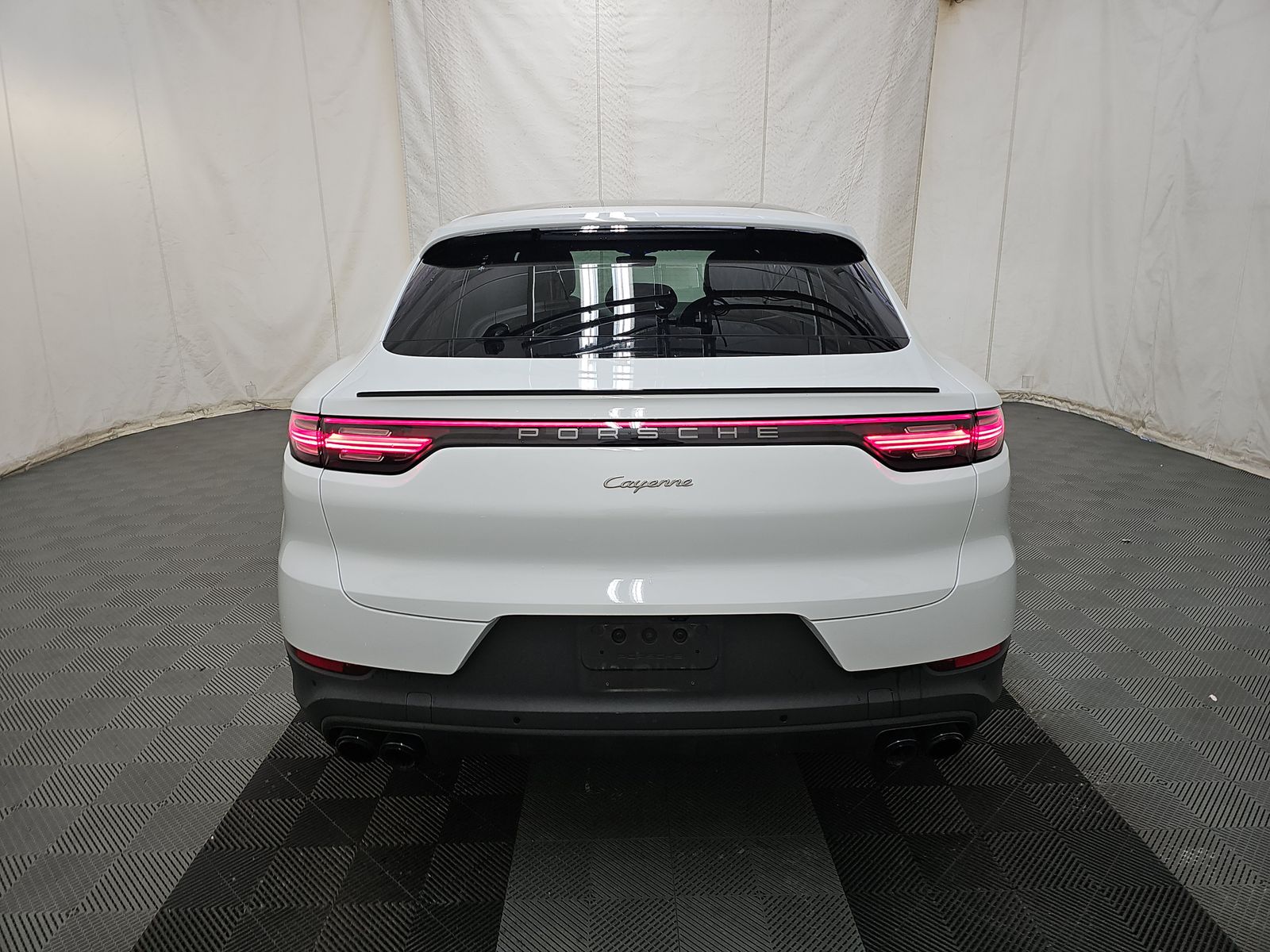 PORSCHE CAYENNE - 6
