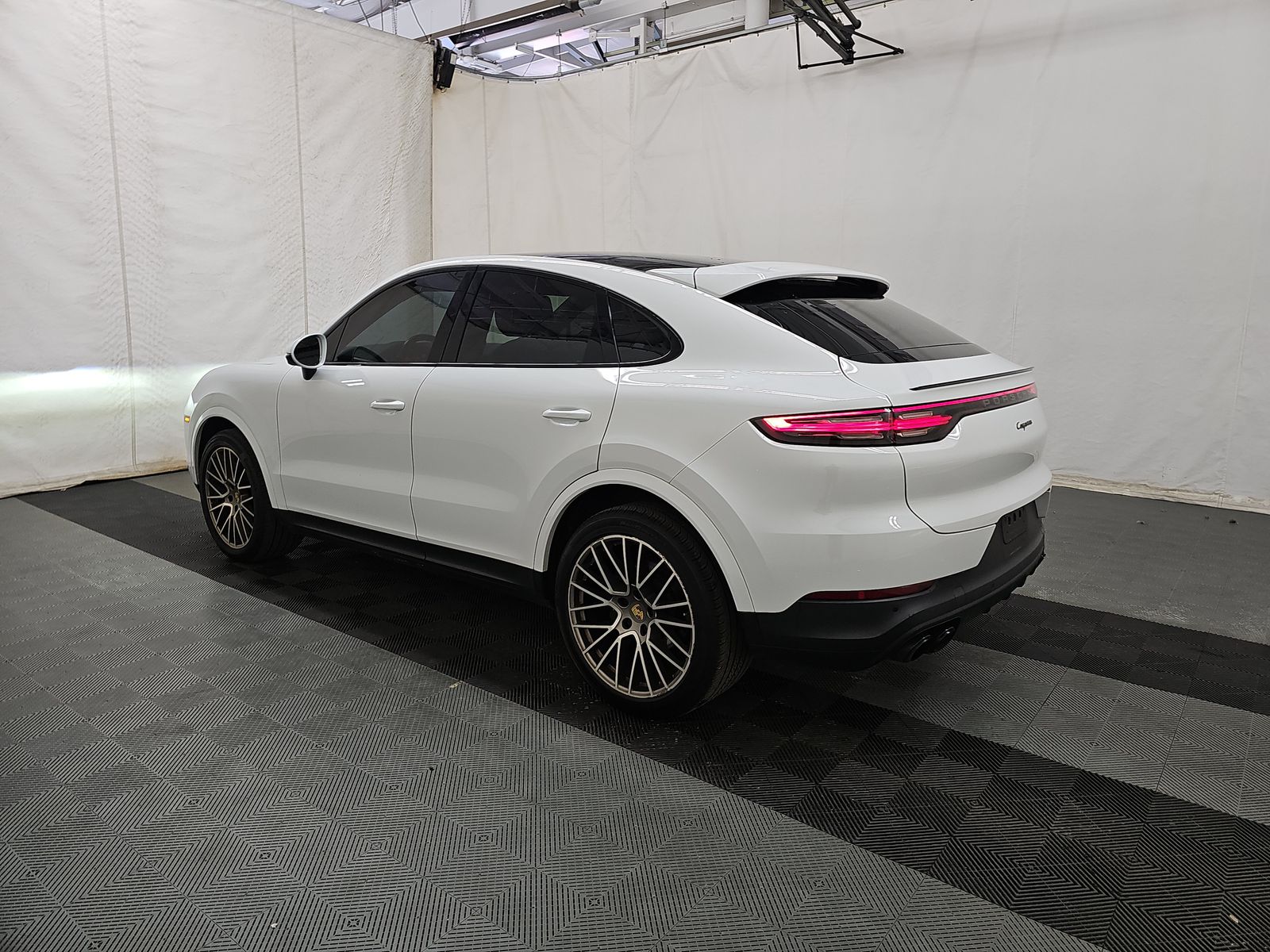 PORSCHE CAYENNE - 7