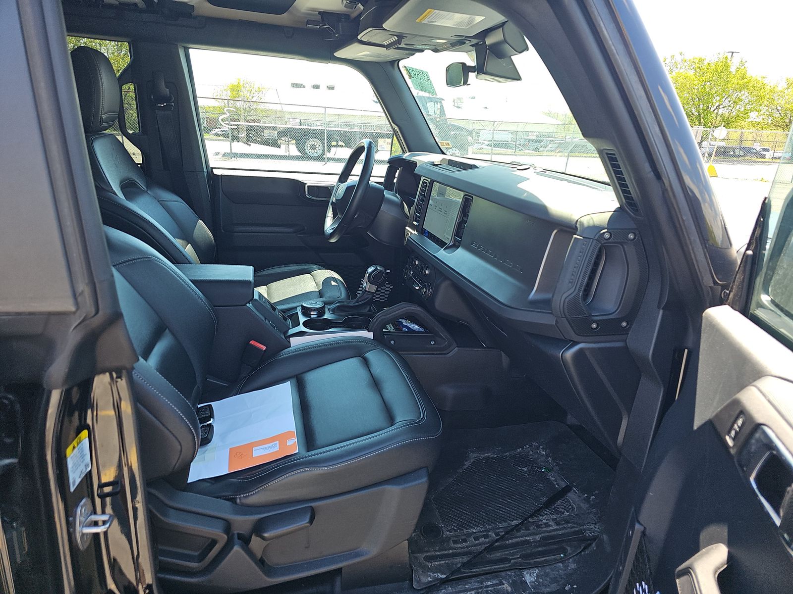 FORD BRONCO - 9