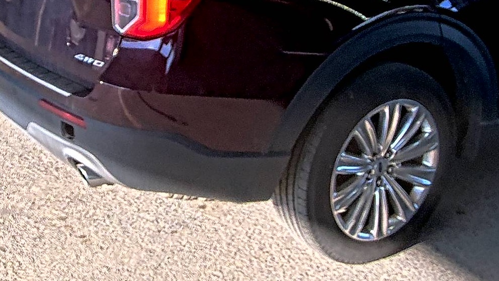 FORD EXPLORER - 10