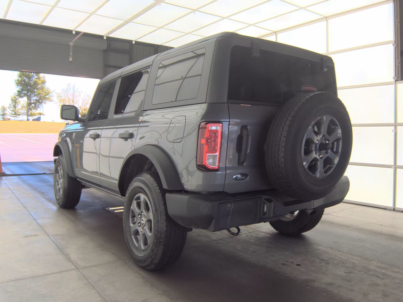 FORD BRONCO - 9