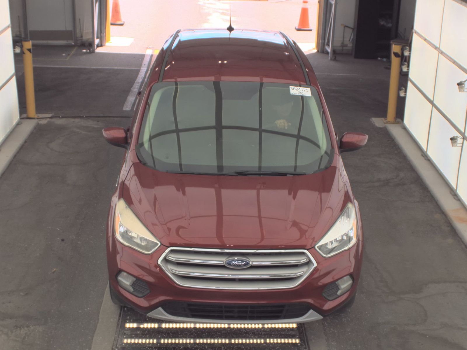 FORD ESCAPE - 3