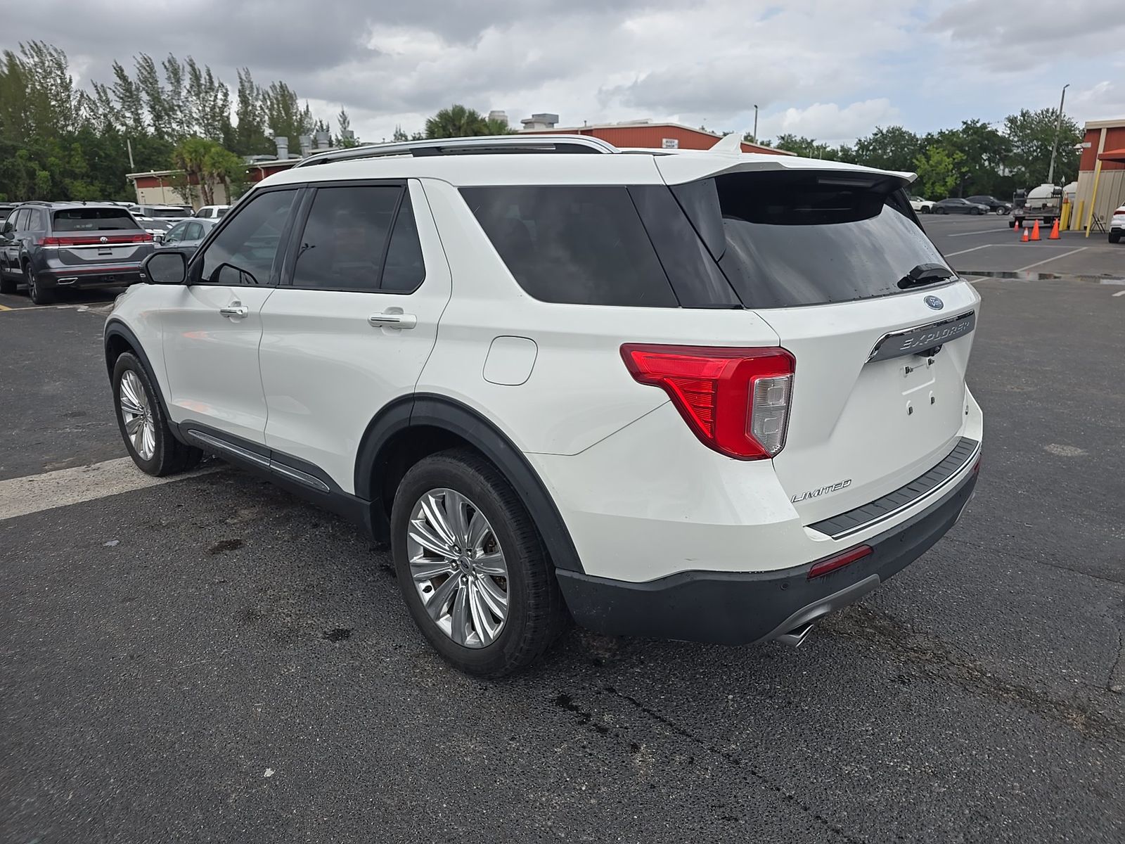 FORD EXPLORER - 7