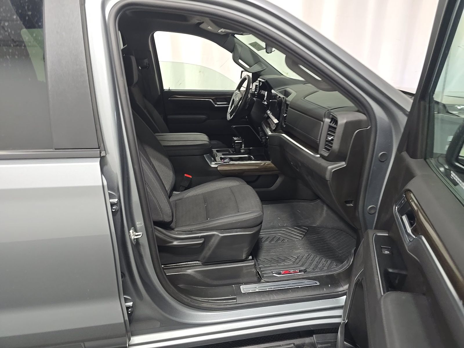 2026 Chevrolet Silverado 1500 RST AWD