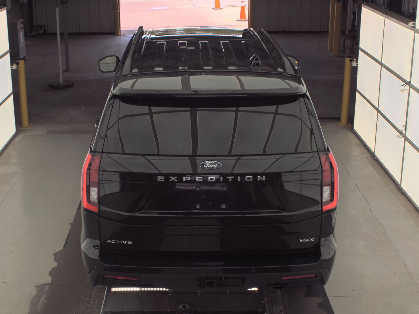 FORD EXPEDITION MAX - 7