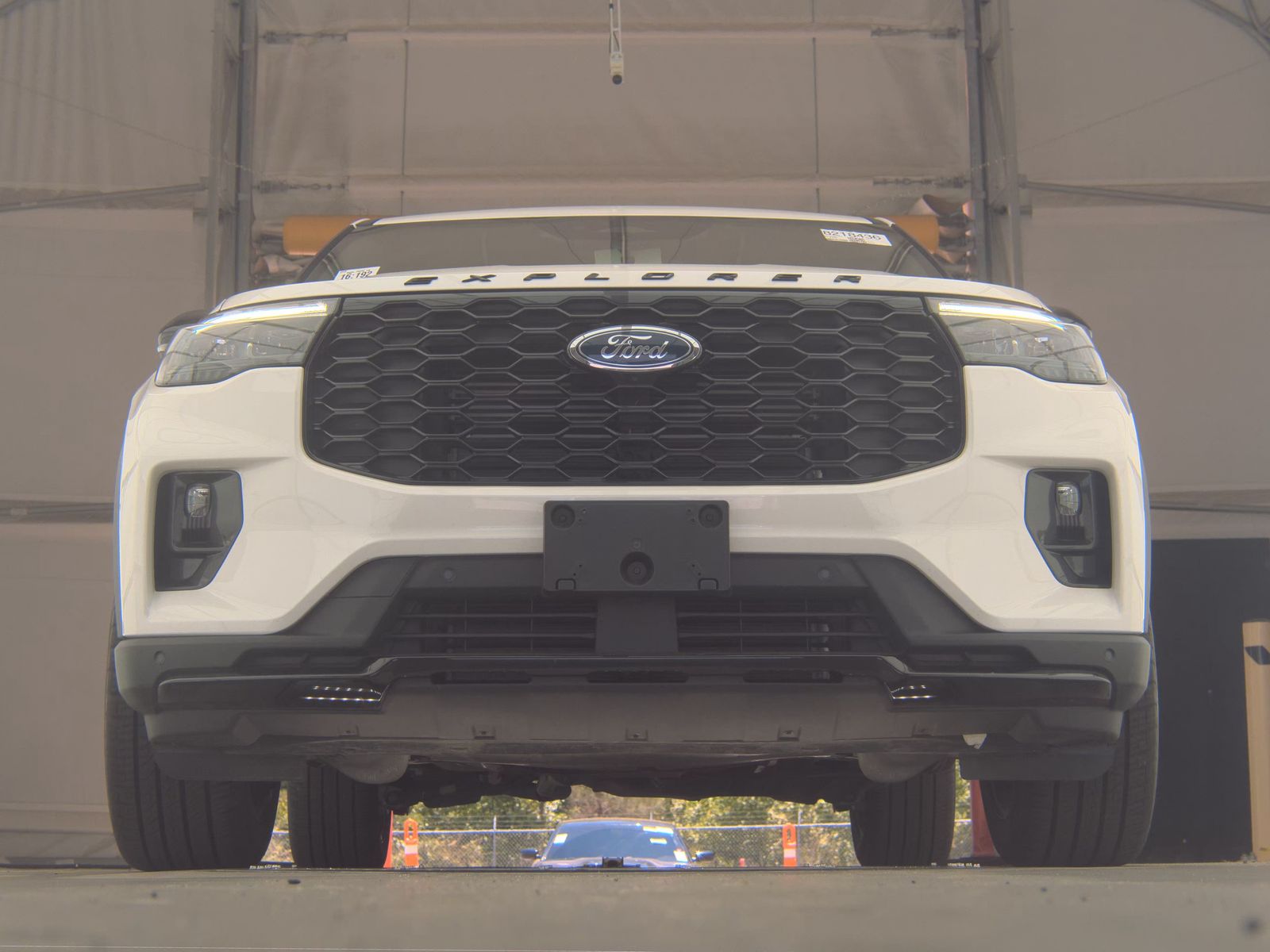 FORD EXPLORER - 4