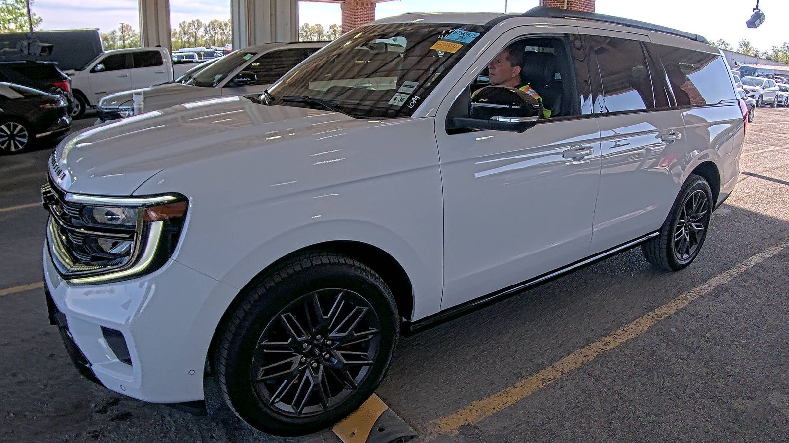 FORD EXPEDITION MAX - 1