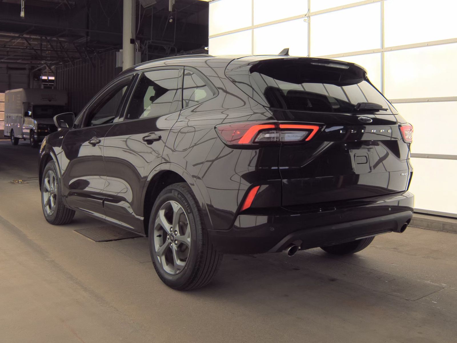 FORD ESCAPE - 9