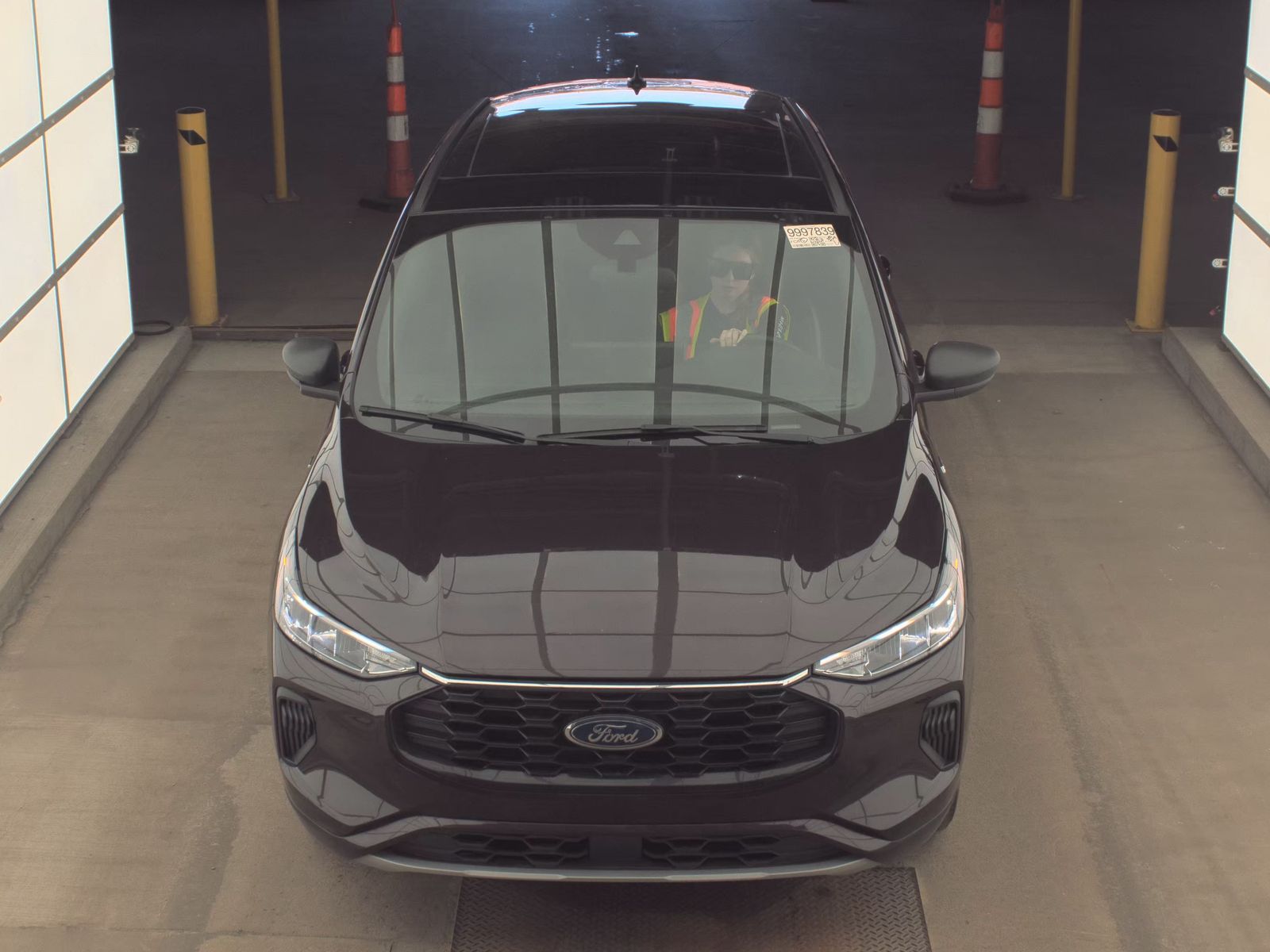 FORD ESCAPE - 3