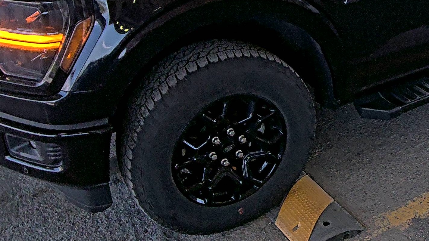 FORD F-150 - 8