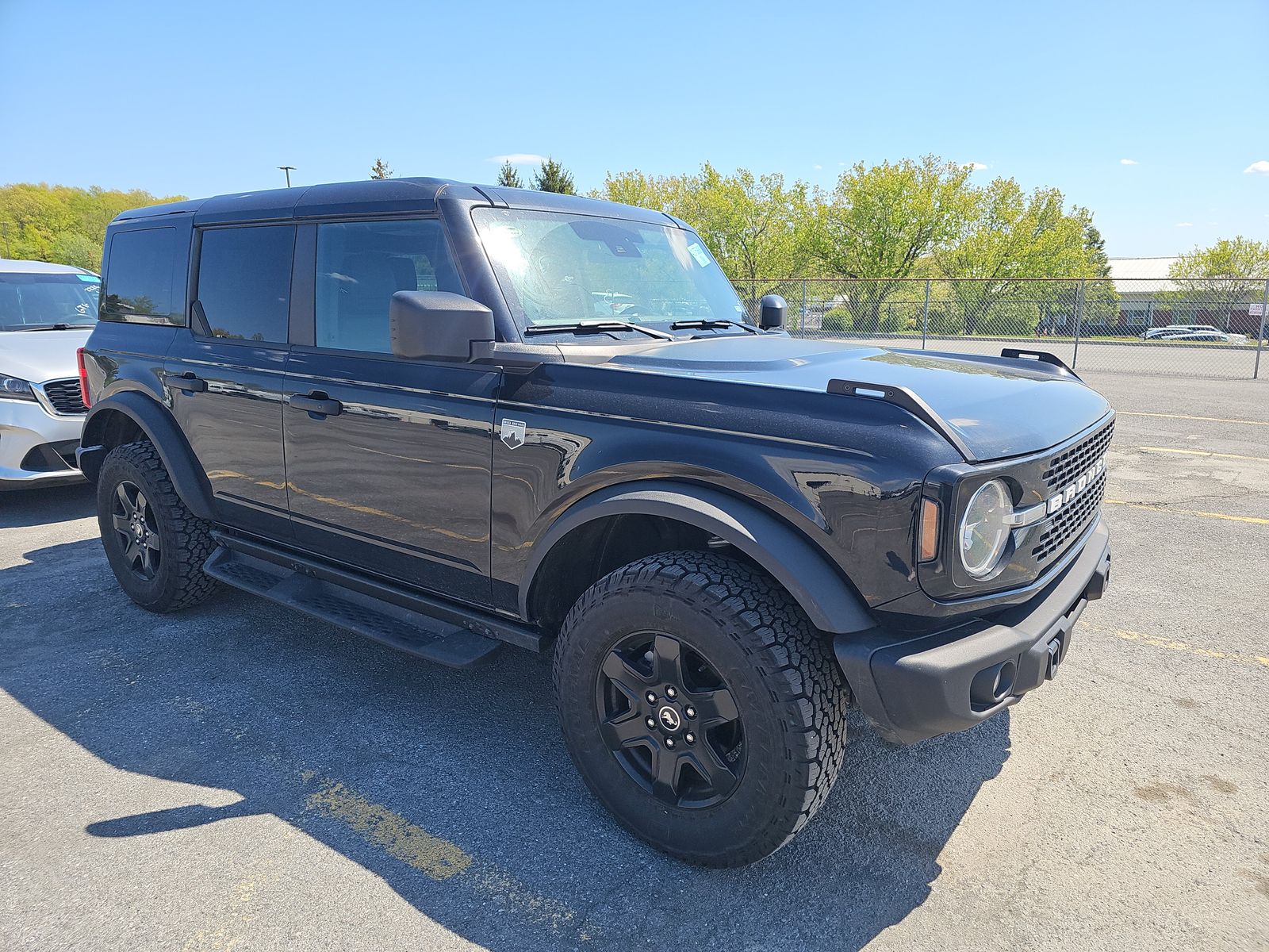 FORD BRONCO - 4