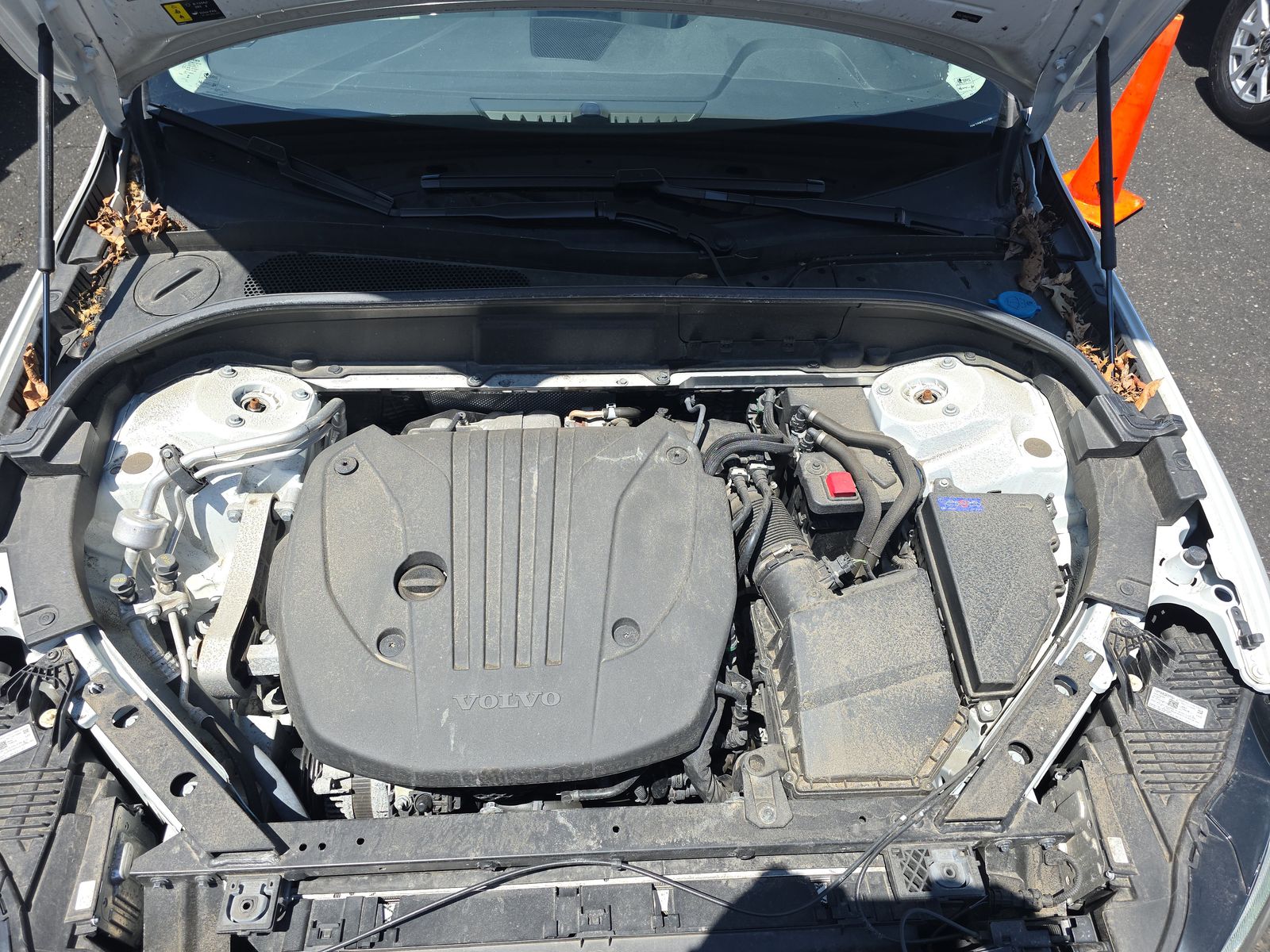 2023 Volvo XC60 B5 Plus AWD