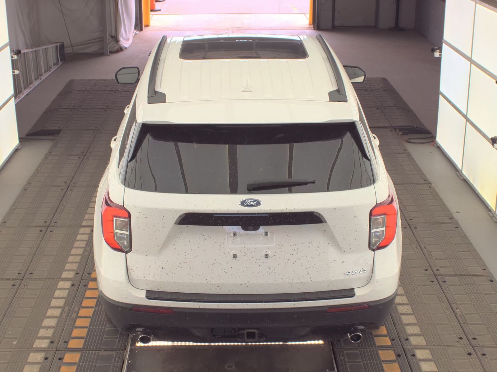 FORD EXPLORER - 7