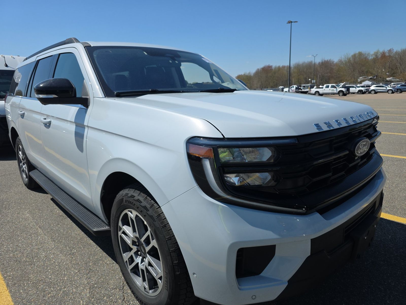 FORD EXPEDITION MAX - 4