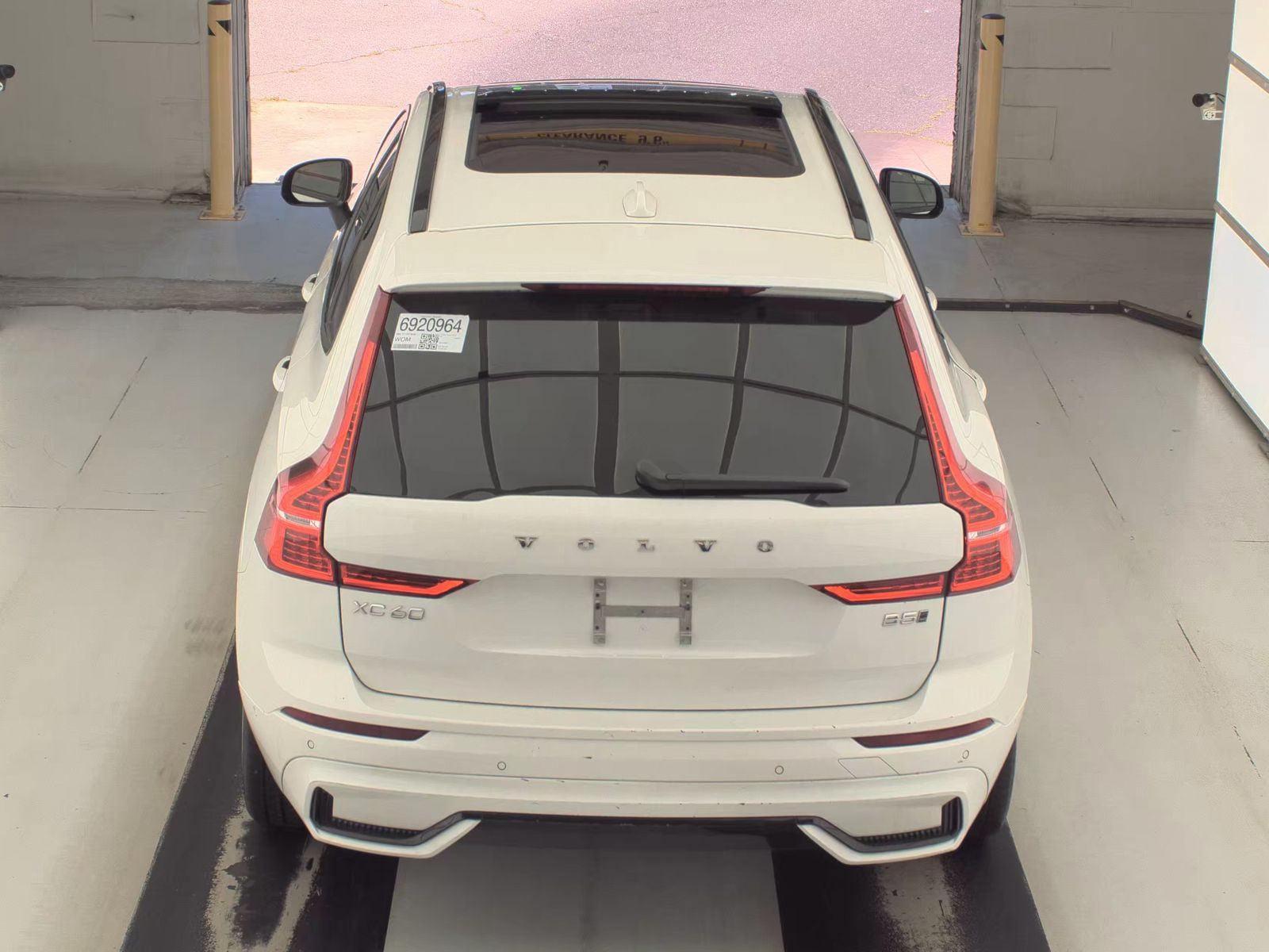 2023 Volvo XC60 B5 Plus AWD