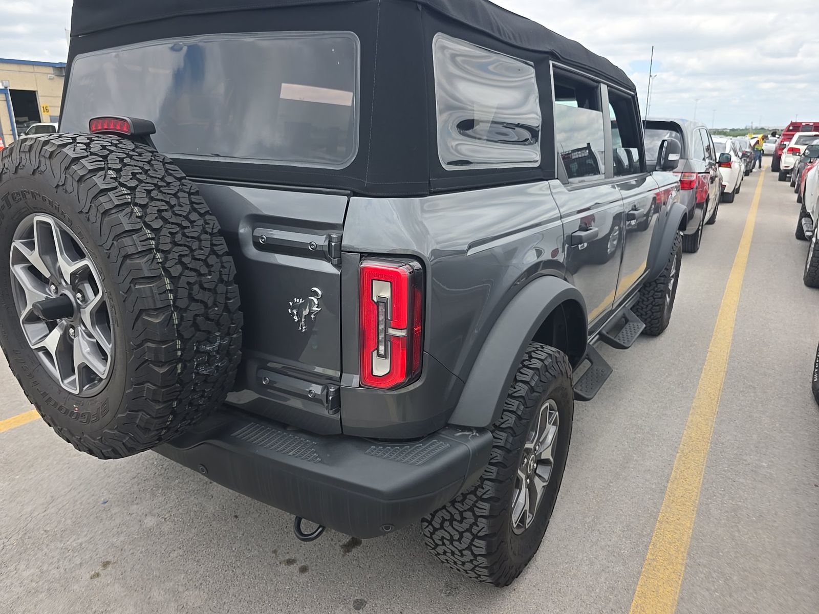 FORD BRONCO - 5