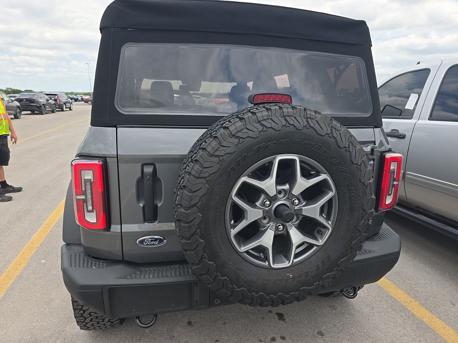 FORD BRONCO - 6