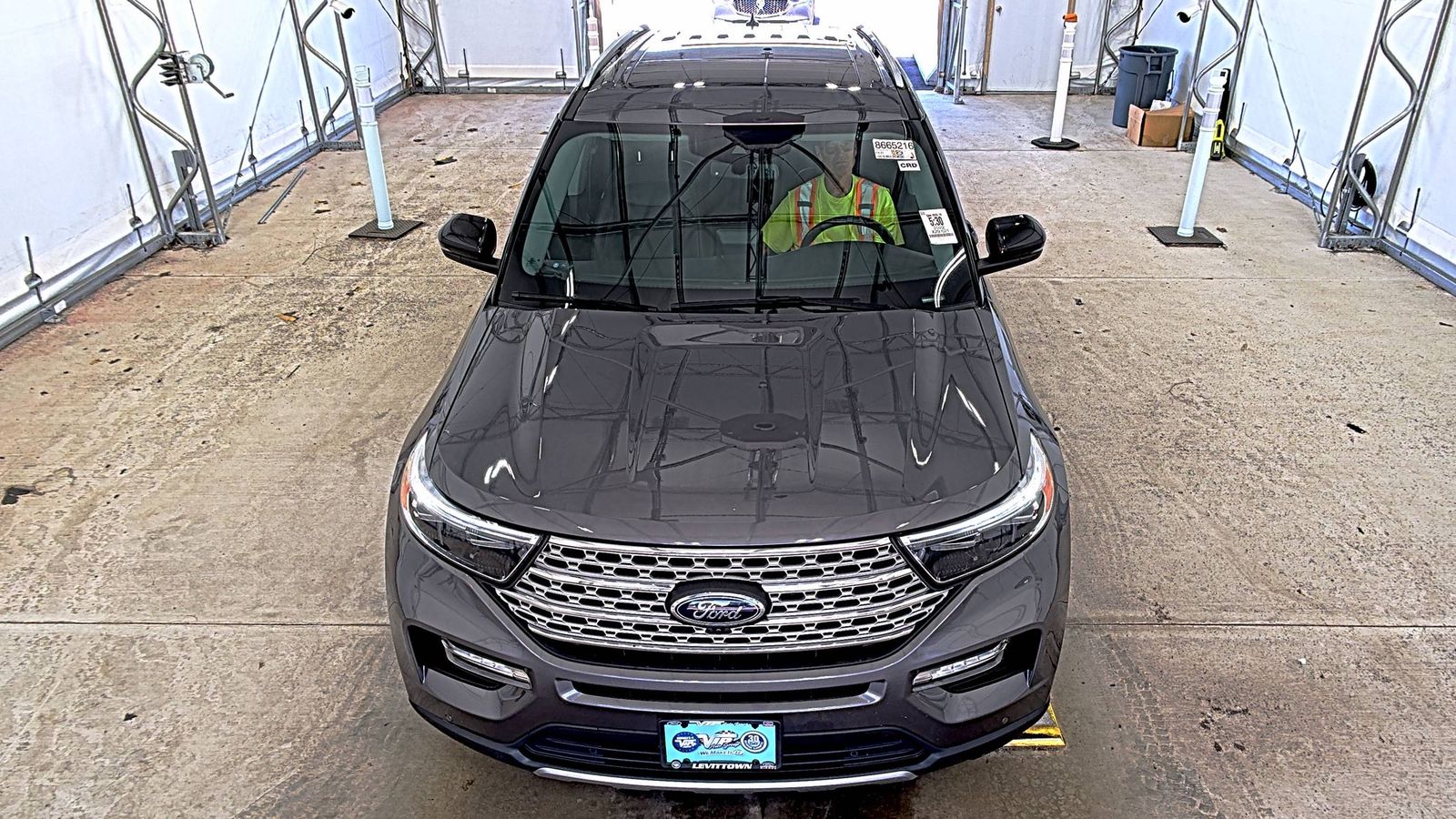 FORD EXPLORER - 3