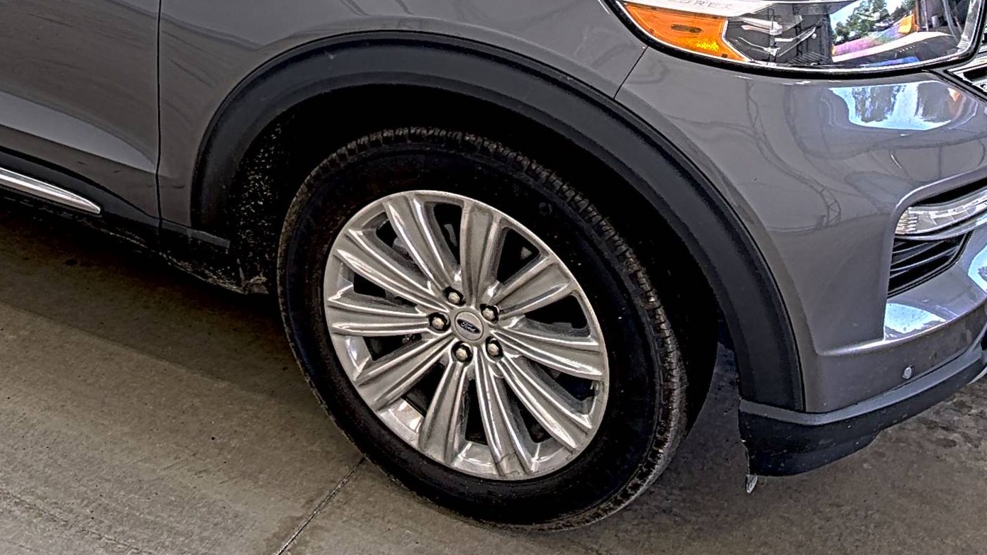 FORD EXPLORER - 9
