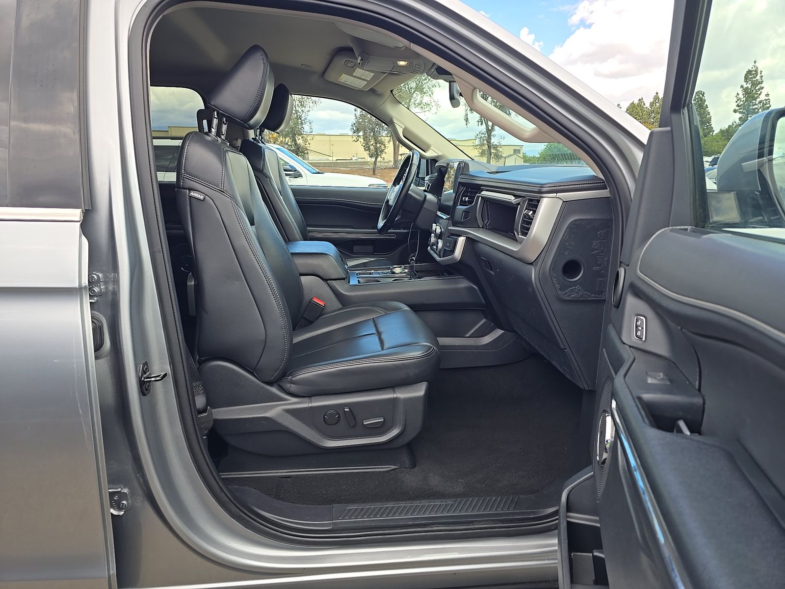 FORD EXPEDITION MAX - 9