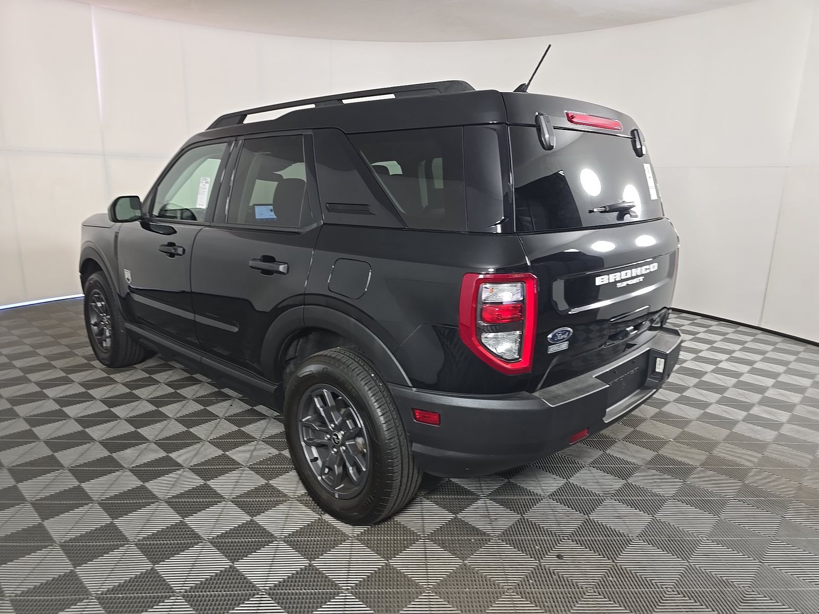 FORD BRONCO - 7