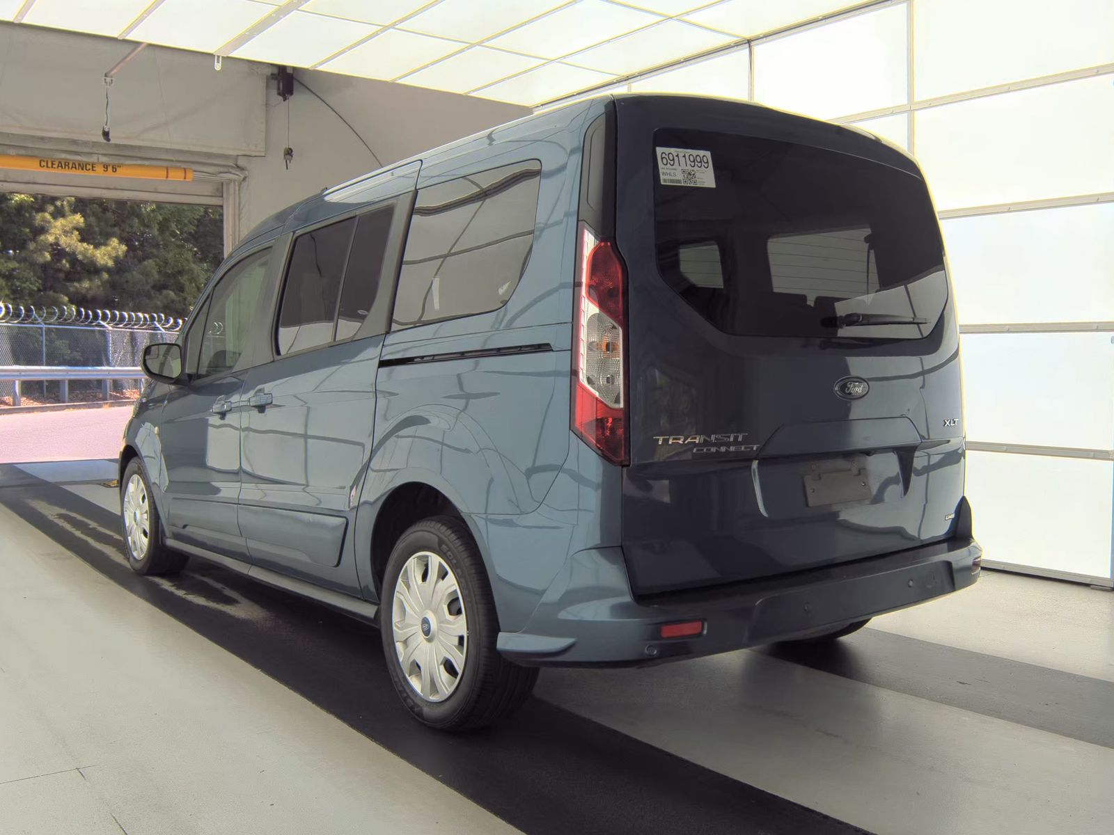 FORD TRANSIT CONNECT - 9