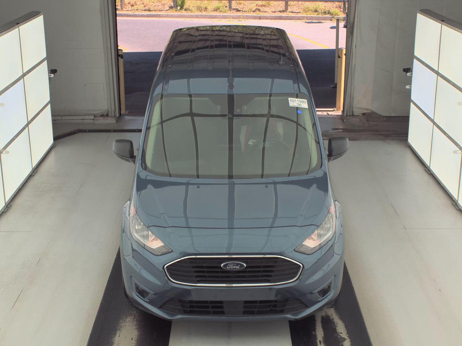 FORD TRANSIT CONNECT - 3