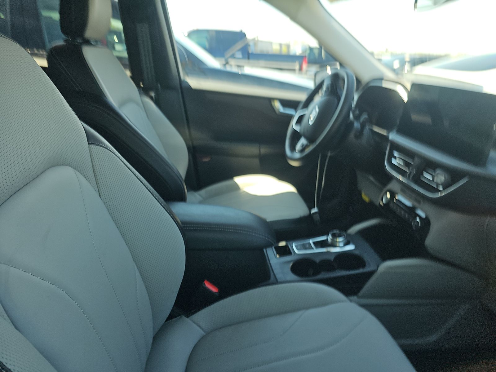 2025 Ford Escape Platinum AWD