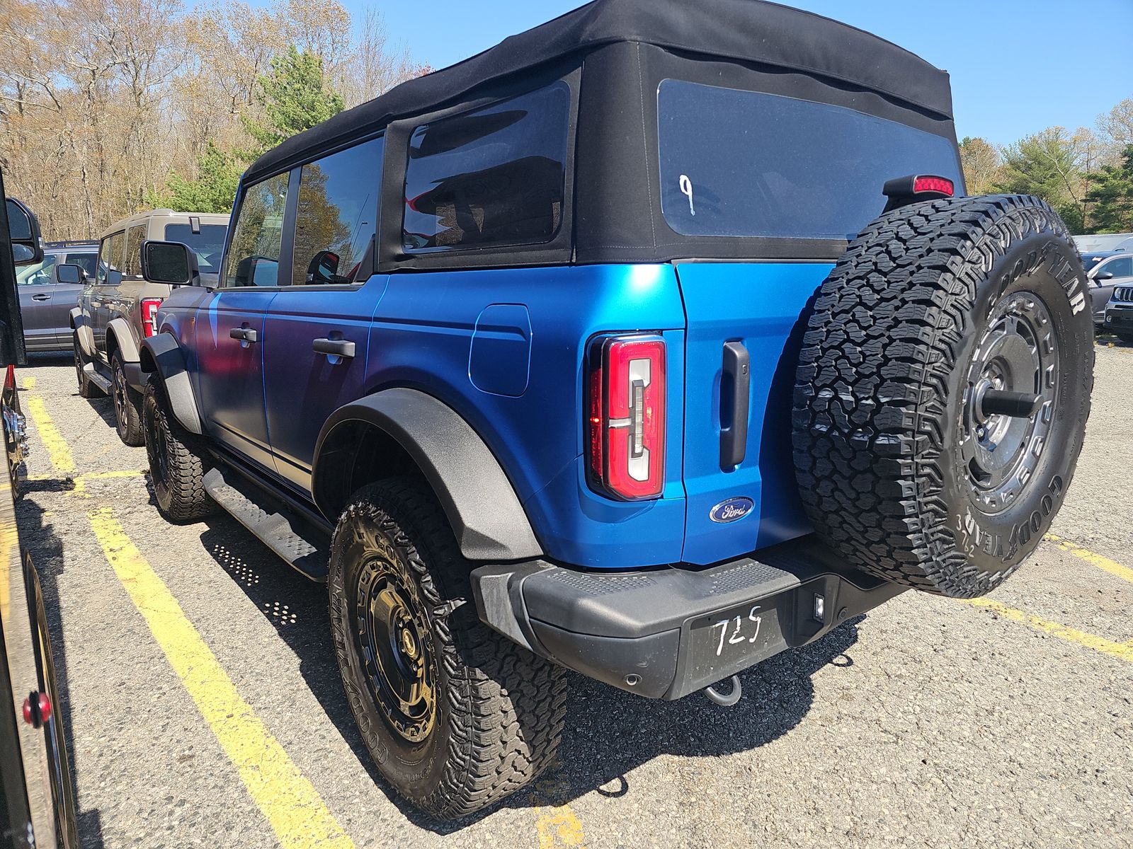 FORD BRONCO - 7