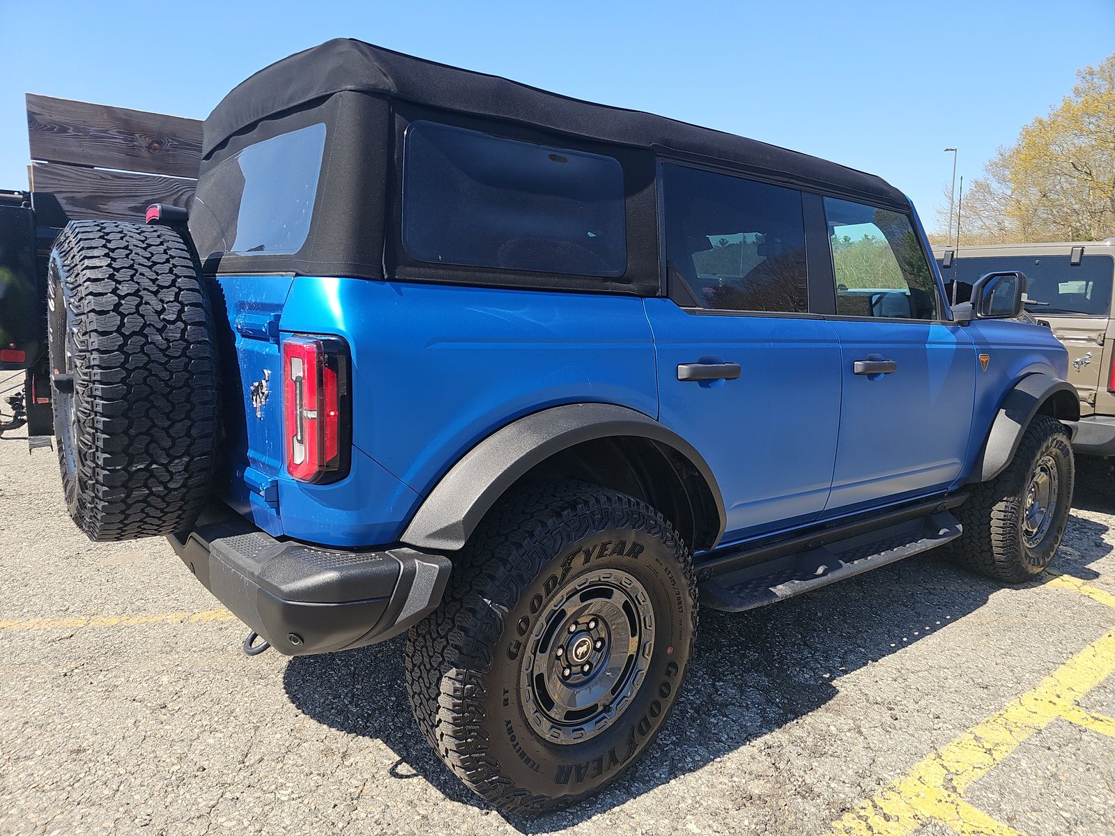 FORD BRONCO - 5
