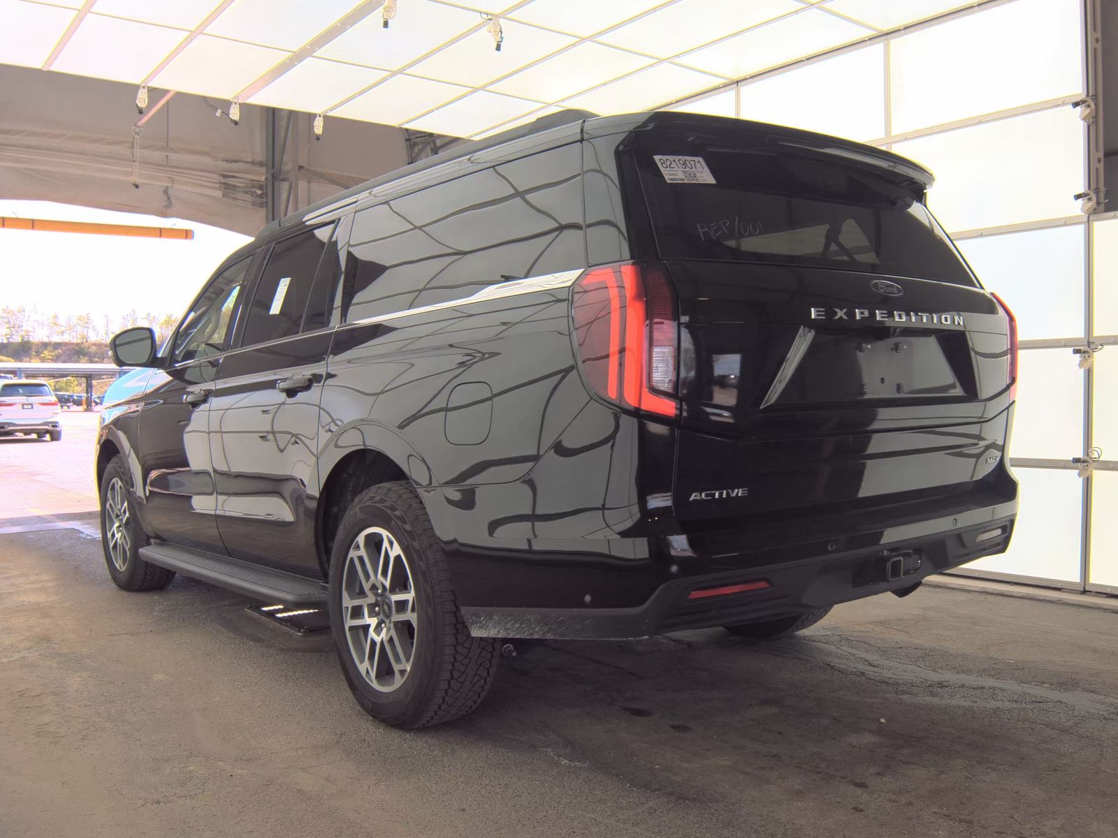 FORD EXPEDITION MAX - 9