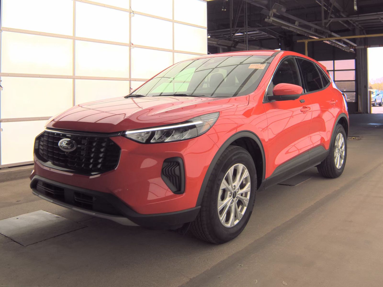 FORD ESCAPE - 1