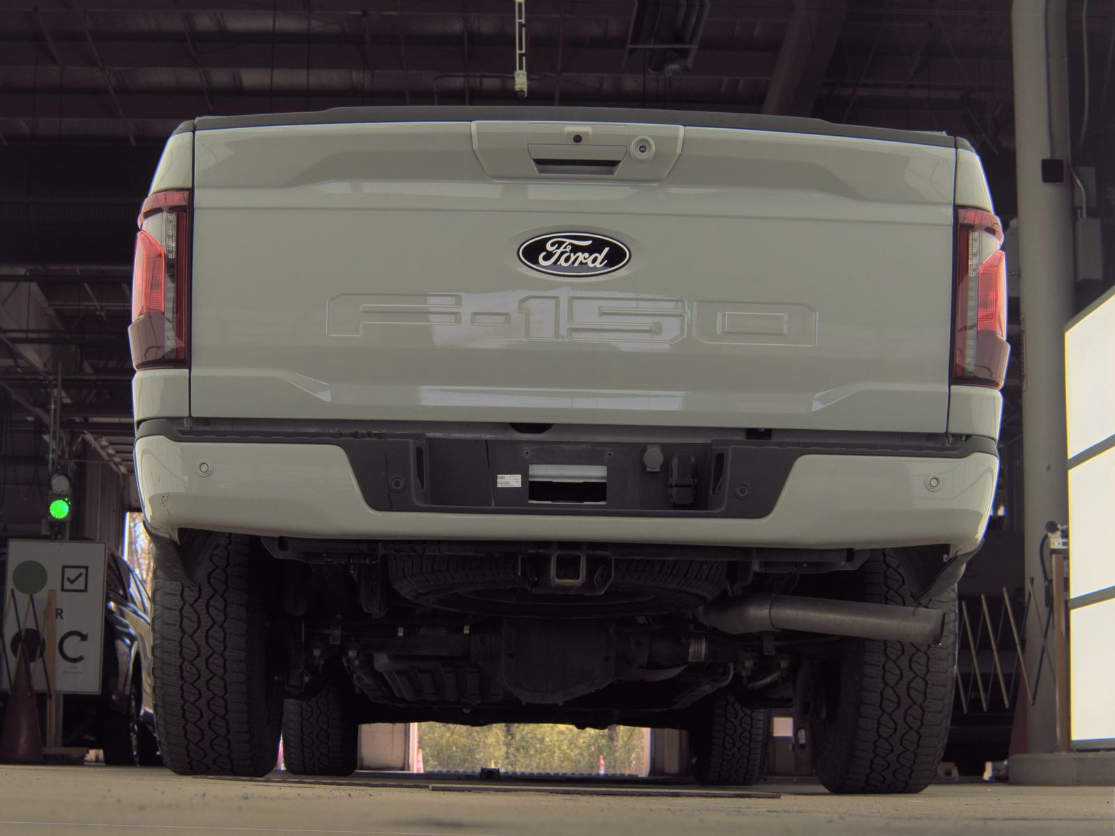 FORD F-150 - 8