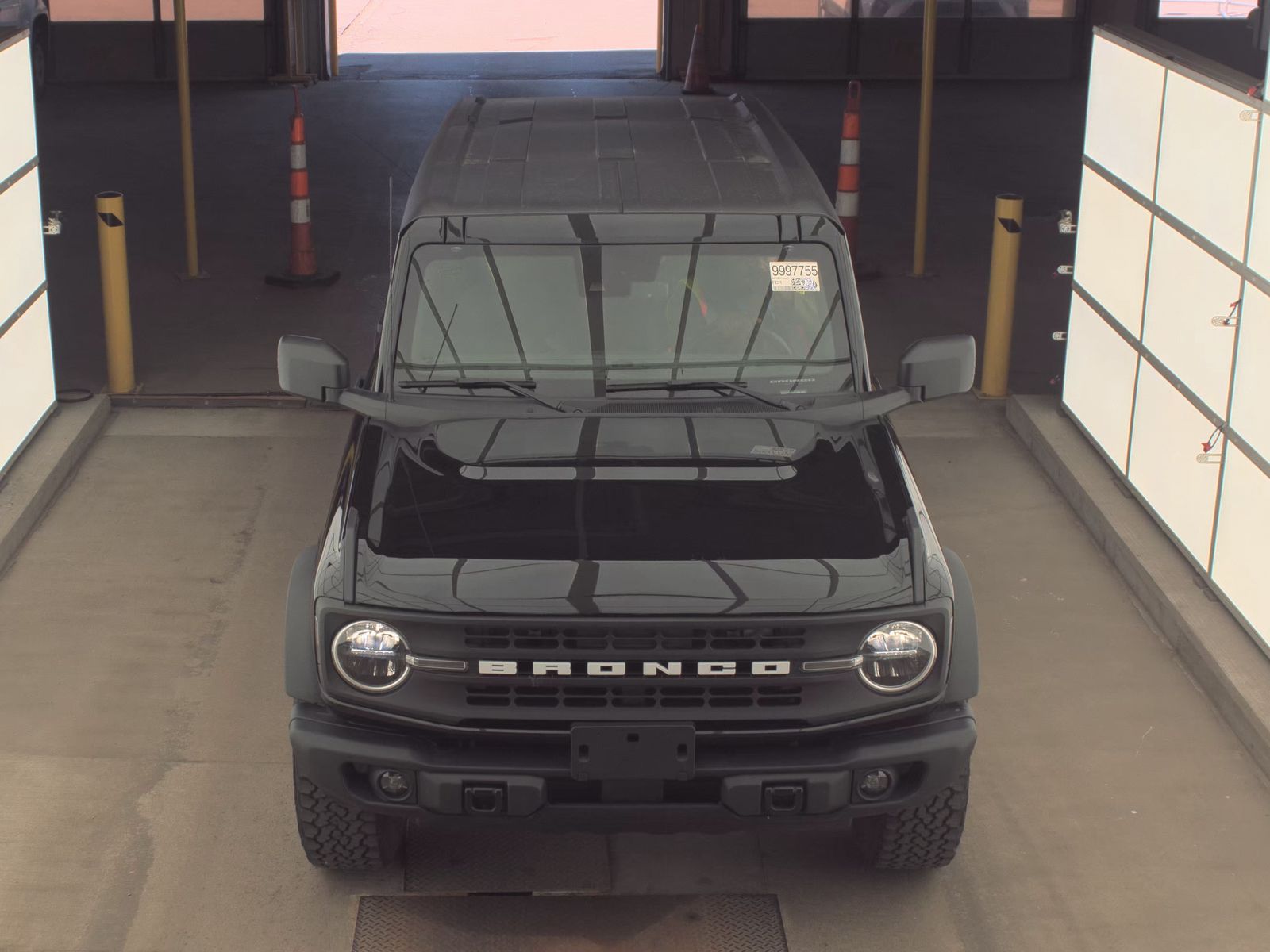 FORD BRONCO - 3