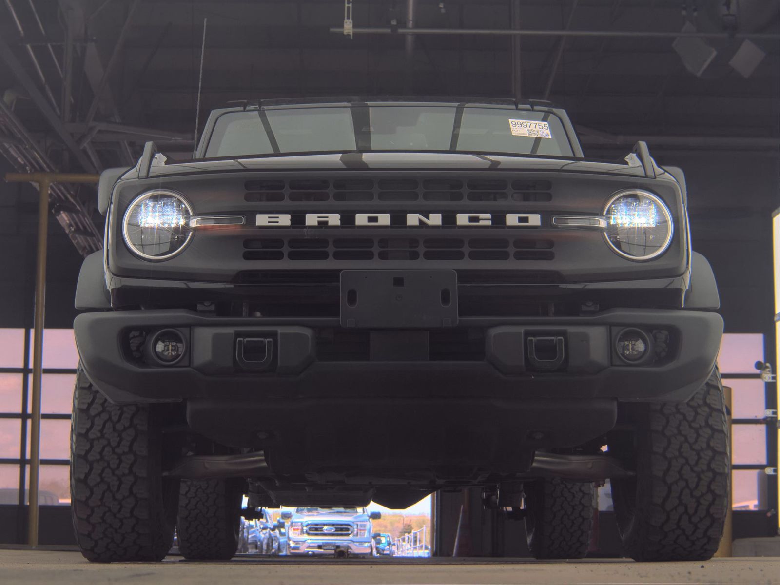 FORD BRONCO - 4