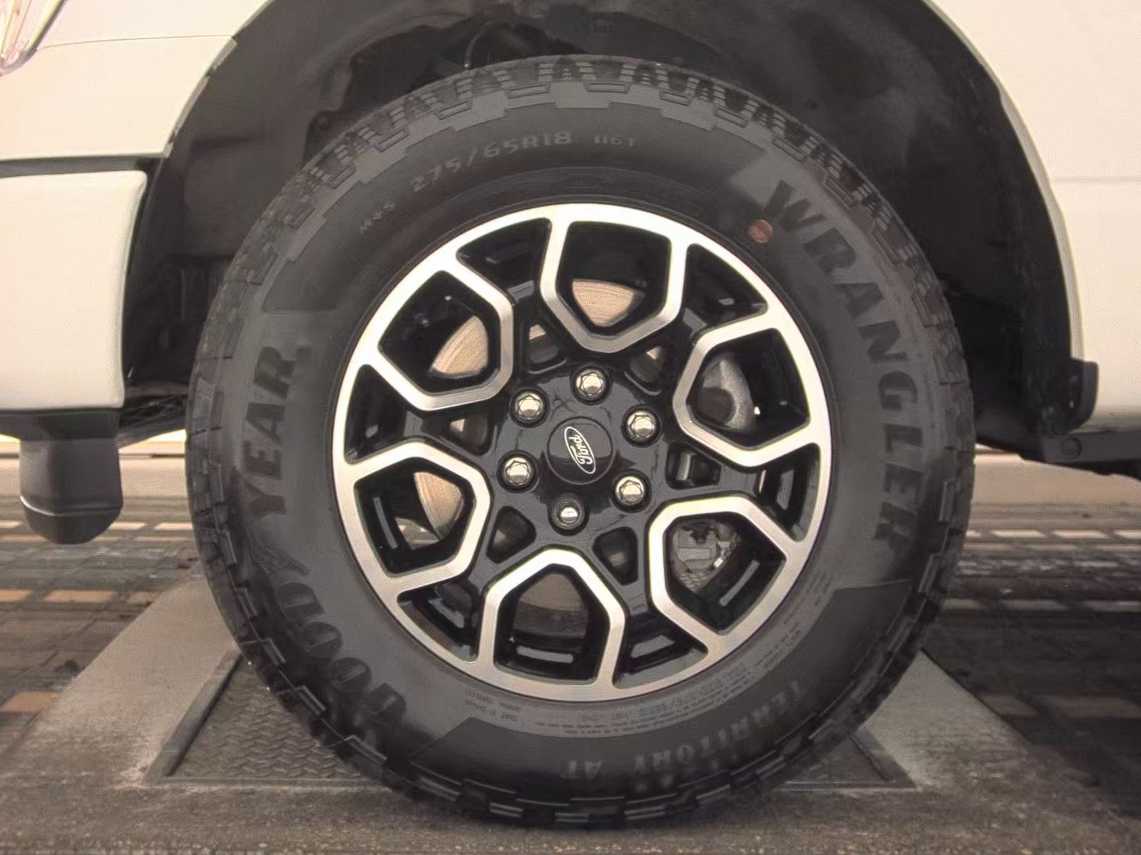 FORD F-150 - 10