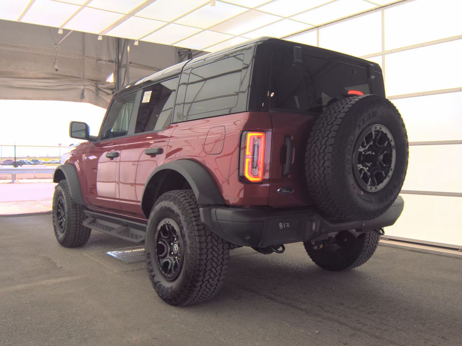 FORD BRONCO - 9