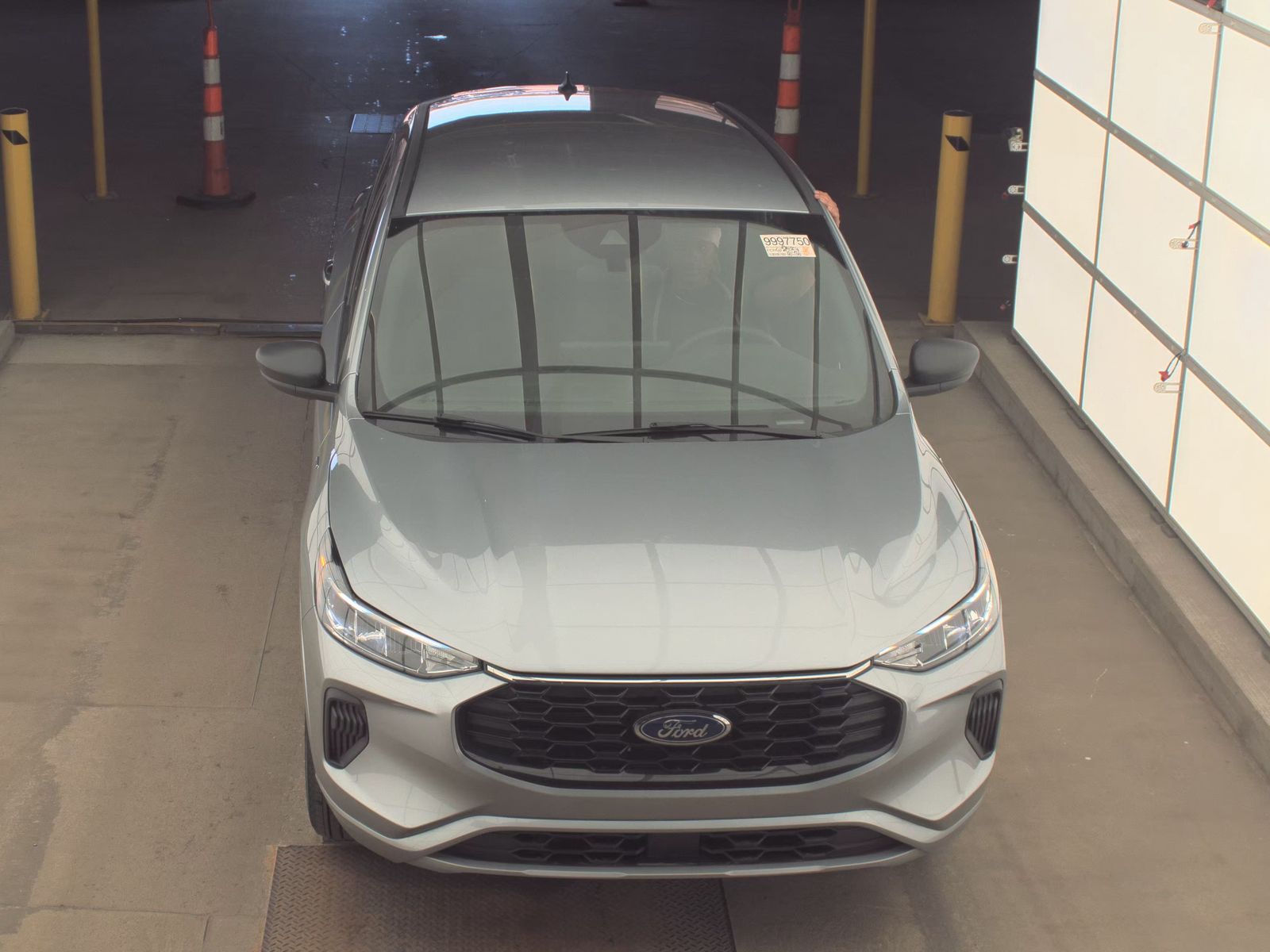 FORD ESCAPE - 3