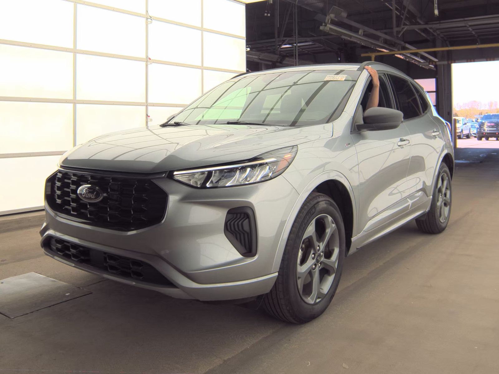 FORD ESCAPE - 1