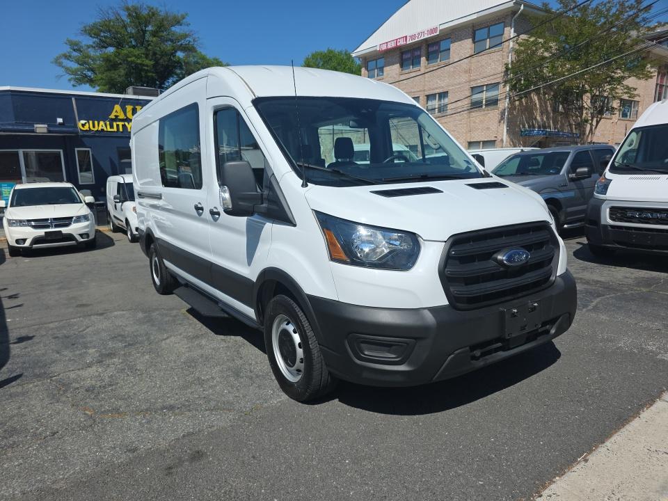 FORD TRANSIT 150 - 4